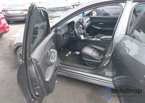 2020 Nissan Sentra Sr Xtronic Cvt z USA, uszkodzony, nr VIN 3N1AB8DV0LY226491